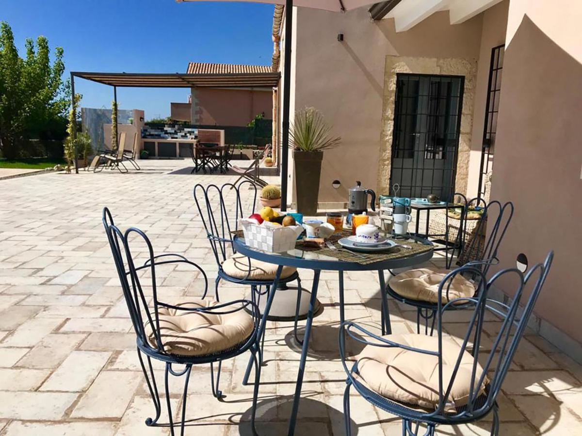 Il Baglio Del Picchio - Noto Appartement San Corrado di Fuori Buitenkant foto